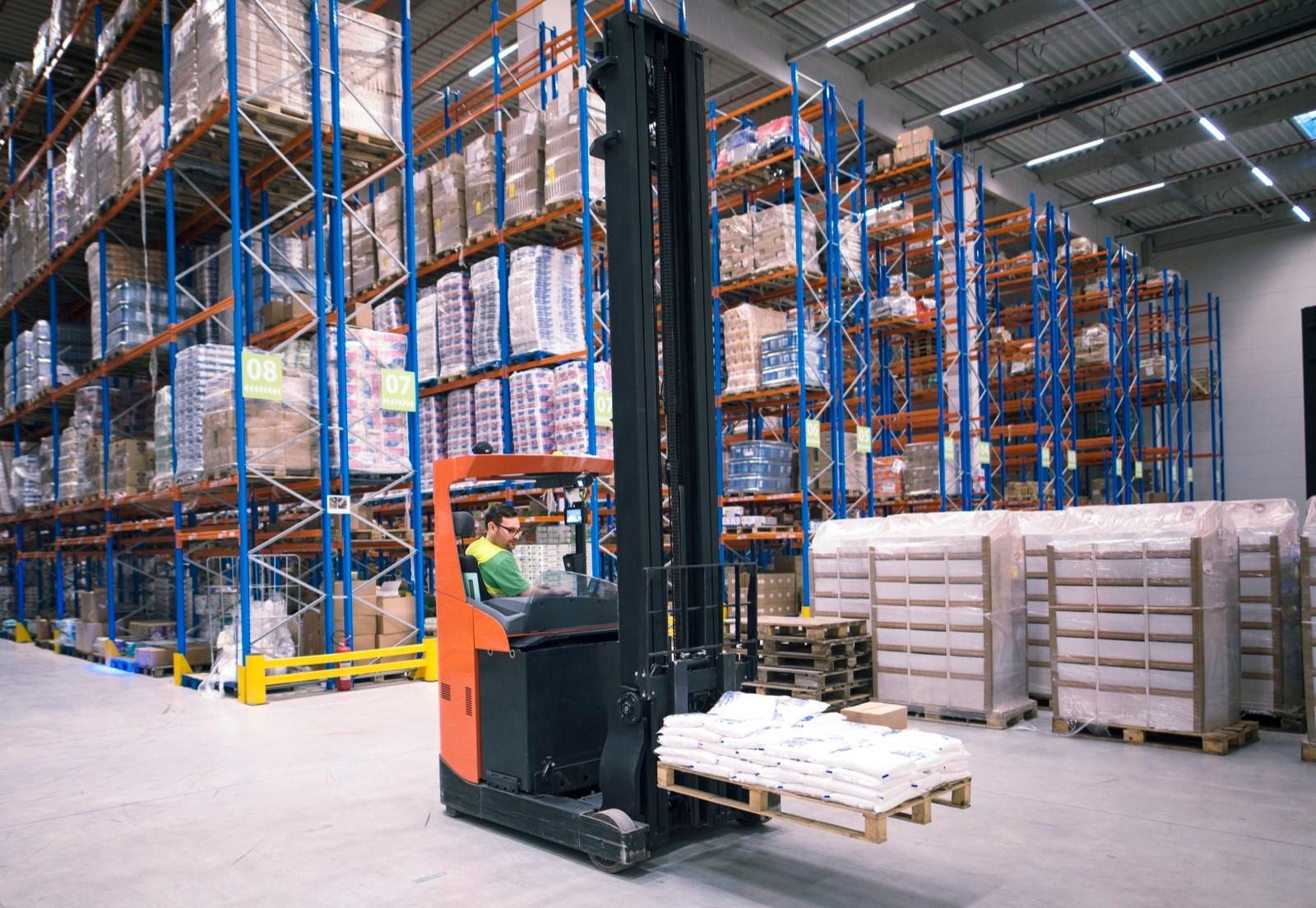 Formations aux métiers de la logistique et du magasinage